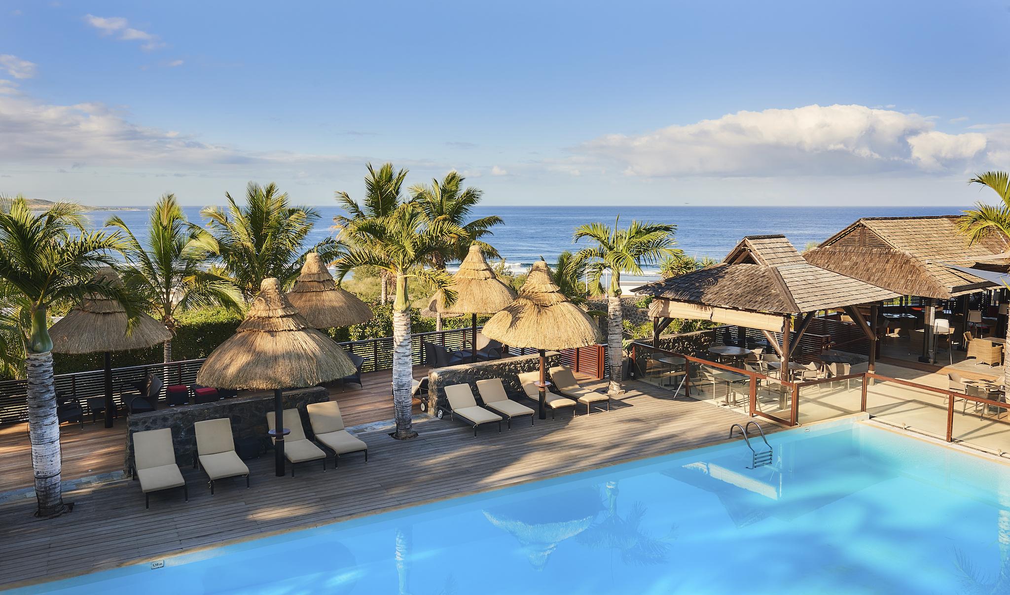 Iloha Seaview Hotel Сен-Ле Екстер'єр фото